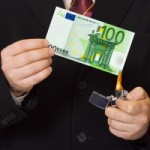 Überflüssige Versicherungen kündigen – Mehrere hundert Euro sparen Überflüssige Versicherungen kündigen – Mehrere hundert Euro sparen